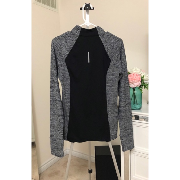 REEBOK LONG SLEEVE - Picture 2 of 4